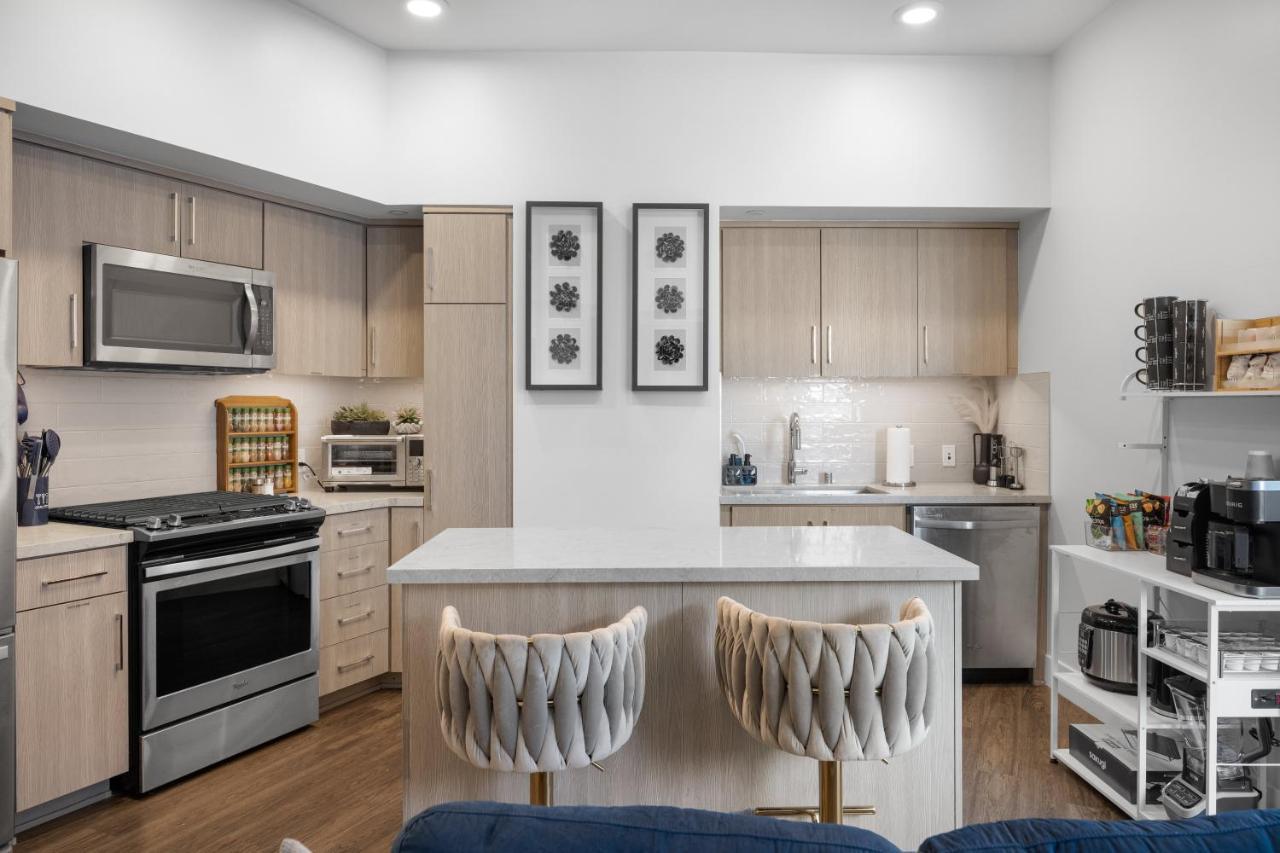 Park Lux Playhouse Apartment San Diego Exterior photo